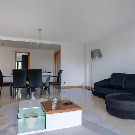 Appartement Deluxe Living By Lovelystay *