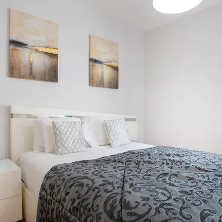 Deluxe Living By Lovelystay * Funchal (Madeira)