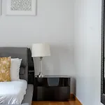 Deluxe Living By Lovelystay