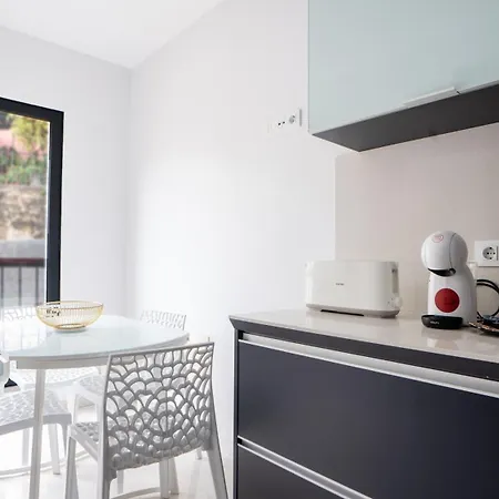 Deluxe Living By Lovelystay * Funchal (Madeira)