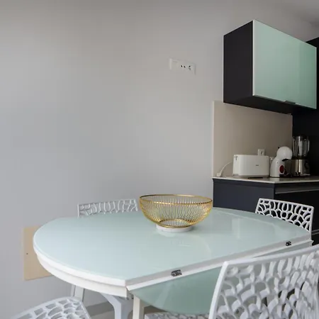 Deluxe Living By Lovelystay Lejlighed